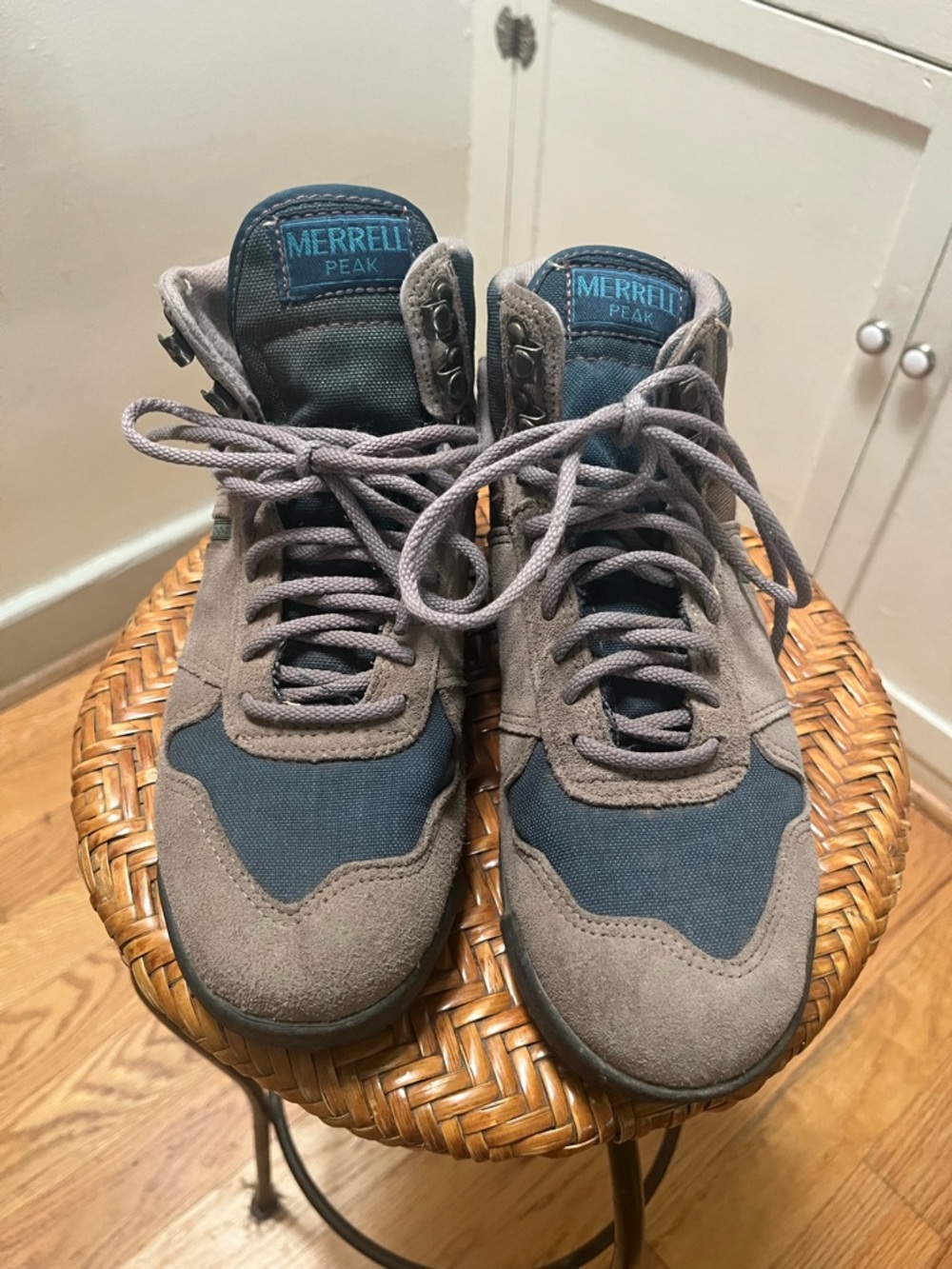 Vintage Merrell Lazer M7 / W9 Hiking Boots Suede Leather Teal